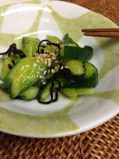 簡単&美味しい!きゅうりの塩昆布和え-レシピのメイン写真