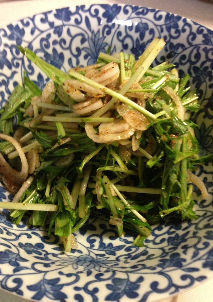 簡単すぎ⁈水菜と新タマネギの和サラダ-レシピのメイン写真