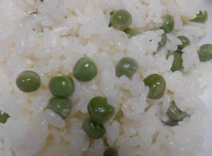 グリーンピース缶詰の混ぜご飯-レシピのメイン写真