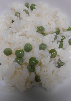グリーンピース缶詰の混ぜご飯-レシピのメイン写真