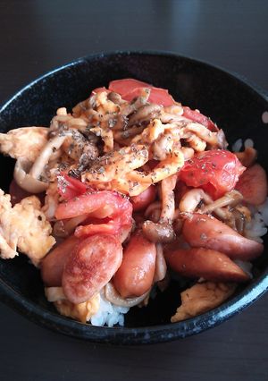 卵とトマトのせご飯-レシピのメイン写真