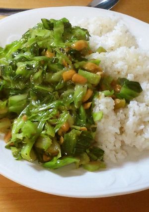 キャベツとナッツのドライカレー-レシピのメイン写真