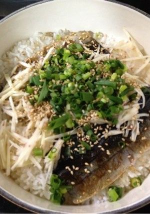 生姜が香る！サンマの炊き込み御飯-レシピのメイン写真