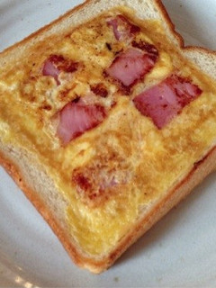 朝食に!とろ〜りトースト-レシピのメイン写真