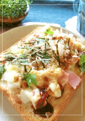 コロコロ玉葱×ベーコンのお好み風トースト-レシピのメイン写真