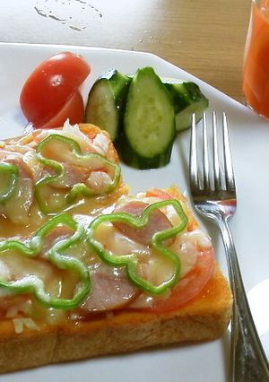 ☆休みの朝は…ピザトースト♪-レシピのメイン写真