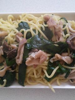 ホルモンとニラの塩焼きそば☆-レシピのメイン写真