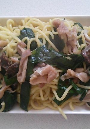 ホルモンとニラの塩焼きそば☆-レシピのメイン写真