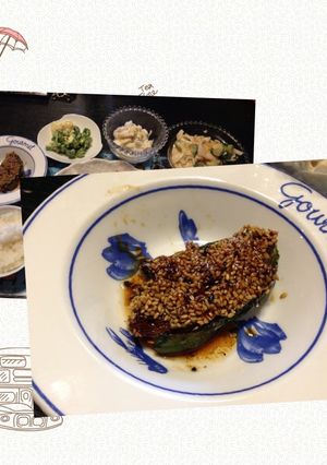 ピーマンの肉詰めしっとり胡麻餡☆胡麻で蓋-レシピのメイン写真