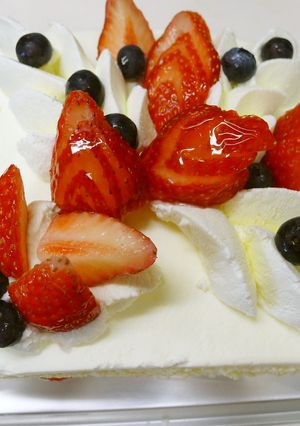 ショートケーキ◇四角です-レシピのメイン写真