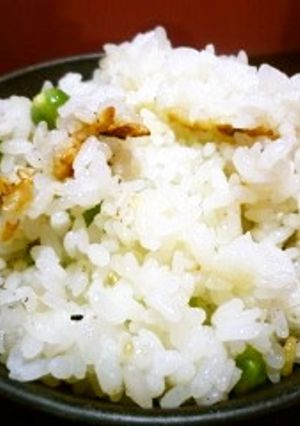 土鍋で碓井えんどう豆ごはん　京都カフェ-レシピのメイン写真