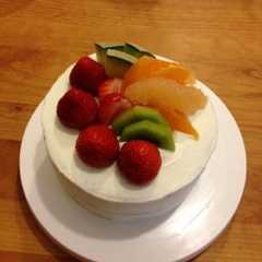 รูปของ フレッシュフルーツケーキ