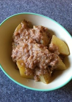 簡単♪ジャガイモと挽肉のゴマ味噌煮-レシピのメイン写真