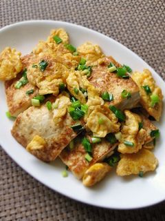 豆腐をコンガリ焼くと旨し!-レシピのメイン写真