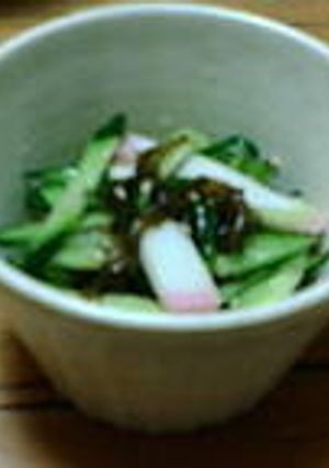 ズボラ〜 ゴマ香る もずくの酢の物-レシピのメイン写真
