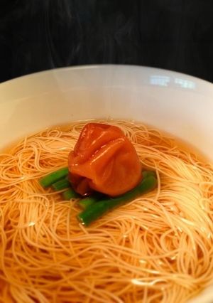 【簡単5分】梅香るサッパリにゅうめん-レシピのメイン写真