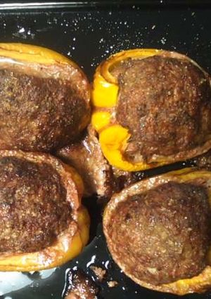 ジャンボピーマンの肉詰め*ボリューム満点-レシピのメイン写真
