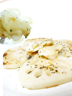 かりっと焼いてね!蓮根と貝柱のバター焼き-レシピのメイン写真