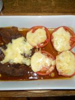 シチューの肉とトマトの焼き物-レシピのメイン写真