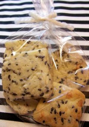 黒ごまとホワイトチョコの粒々クッキー-レシピのメイン写真