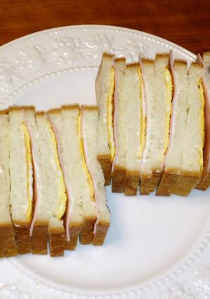 ハムと薄焼き卵のサンドイッチ-レシピのメイン写真