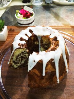 でっかいクグロフ型でマーブルバターケーキ-レシピのメイン写真