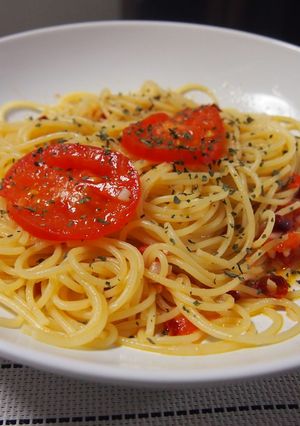 ペペロンチーノ＋トマト-レシピのメイン写真
