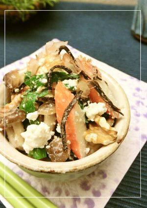 ニラ×かにかま×しめじの塩昆布チーズ和え-レシピのメイン写真
