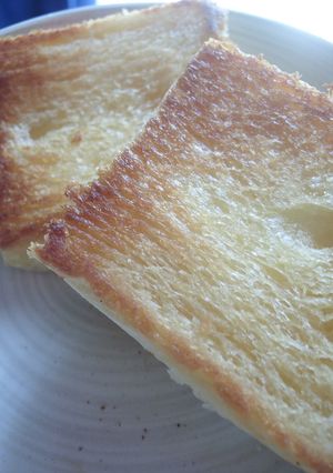 サクッじゅわ〜☆フライパンでバターパン-レシピのメイン写真