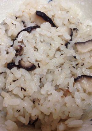昆布茶炊き込みご飯-レシピのメイン写真
