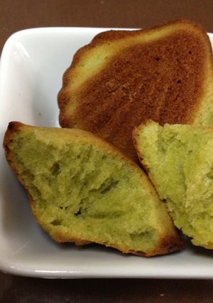 抹茶マドレーヌ-レシピのメイン写真