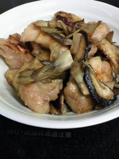 美味!牛角のタレで鶏ときのこの炒めもの-レシピのメイン写真
