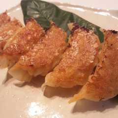 รูปของ 岐阜特産コラボだちょう＆各務原キムチ餃子