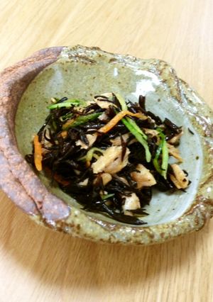 ちょい残し干物とひじきのポン酢和え-レシピのメイン写真