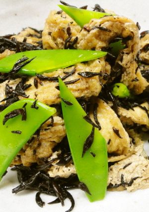 ホッとする味。油揚げとひじきの煮つけ-レシピのメイン写真