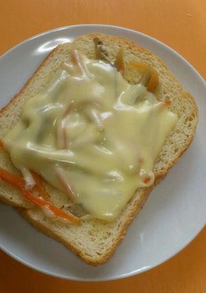こどもの朝ごはん☆きんぴらトースト-レシピのメイン写真