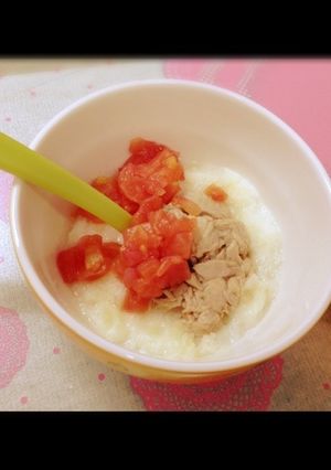 離乳食レンジでトマトとツナのパン粥-レシピのメイン写真