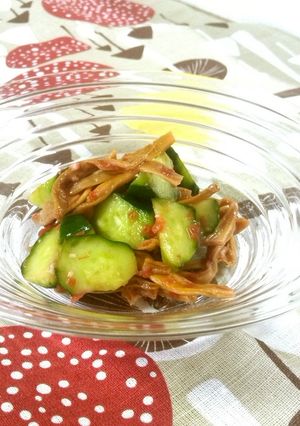 薬膳レシピ「きゅうりと金針菜の梅和え」-レシピのメイン写真