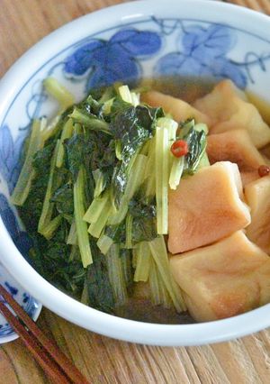 はんぺんと小松菜のピリ辛クタクタ煮-レシピのメイン写真