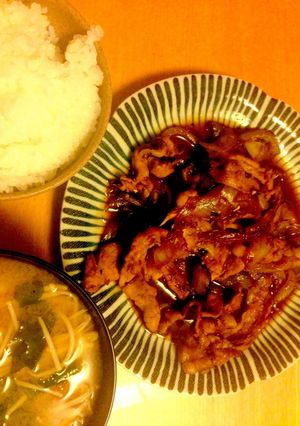 ごはんが進む♪定番しょうが焼き-レシピのメイン写真