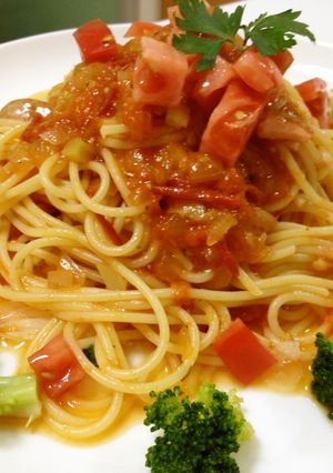 チリソースで簡単トマトパスタ-レシピのメイン写真