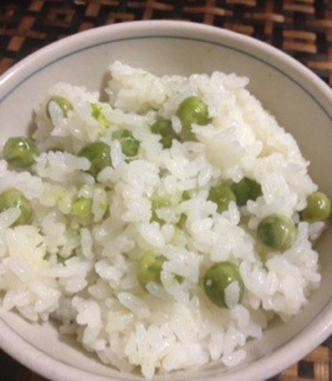 グリーンピースご飯（豆ご飯） by miharun327 【クックパッド】 簡単