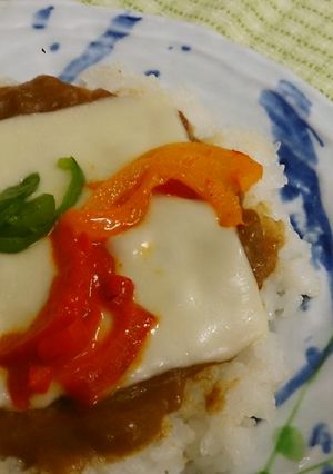 リメイク☆余ったカレーのライスピザ☆-レシピのメイン写真