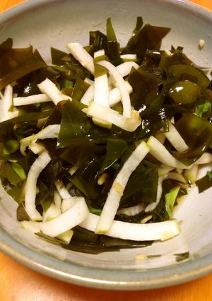 ワカメと大根の 和ドレッシングサラダ-レシピのメイン写真