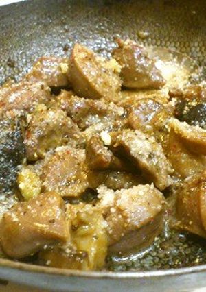 砂肝と椎茸のニンニクバター焼き-レシピのメイン写真