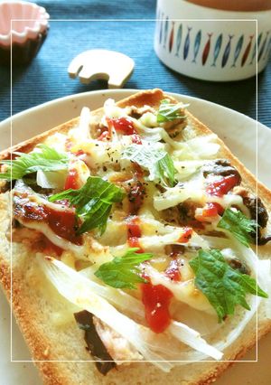 鯖水煮缶と新玉葱のマヨケチャトースト-レシピのメイン写真