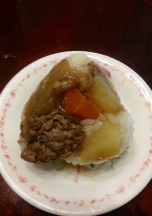 肉じゃがおにぎり-レシピのメイン写真