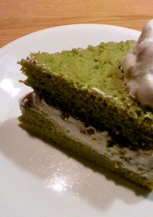 ノンオイルのスポンジケーキ(青汁入り)-レシピのメイン写真