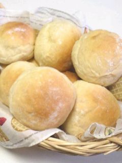 シンプルな材料でふわふわパン-レシピのメイン写真
