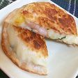 餃子の皮で簡単メチャ旨☆エビポテ挟み焼き